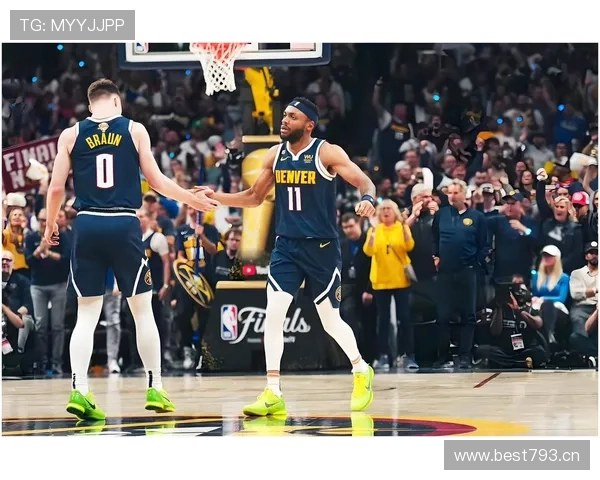 NBA赛季前瞻：多支强队阵容调整 争冠之路变数增多 - 副本 - 副本